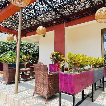 Bon Bini Residence Kampala Bagian luar foto