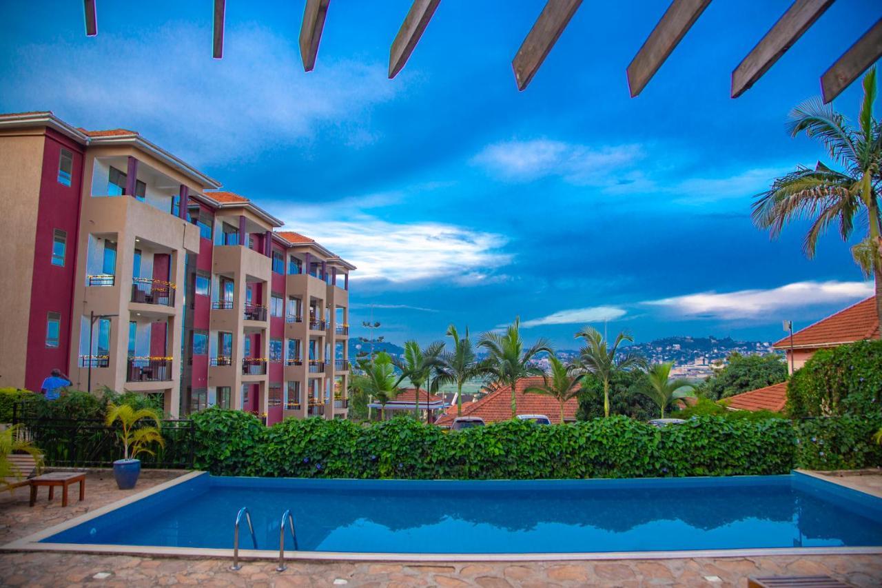 Bon Bini Residence Kampala Bagian luar foto