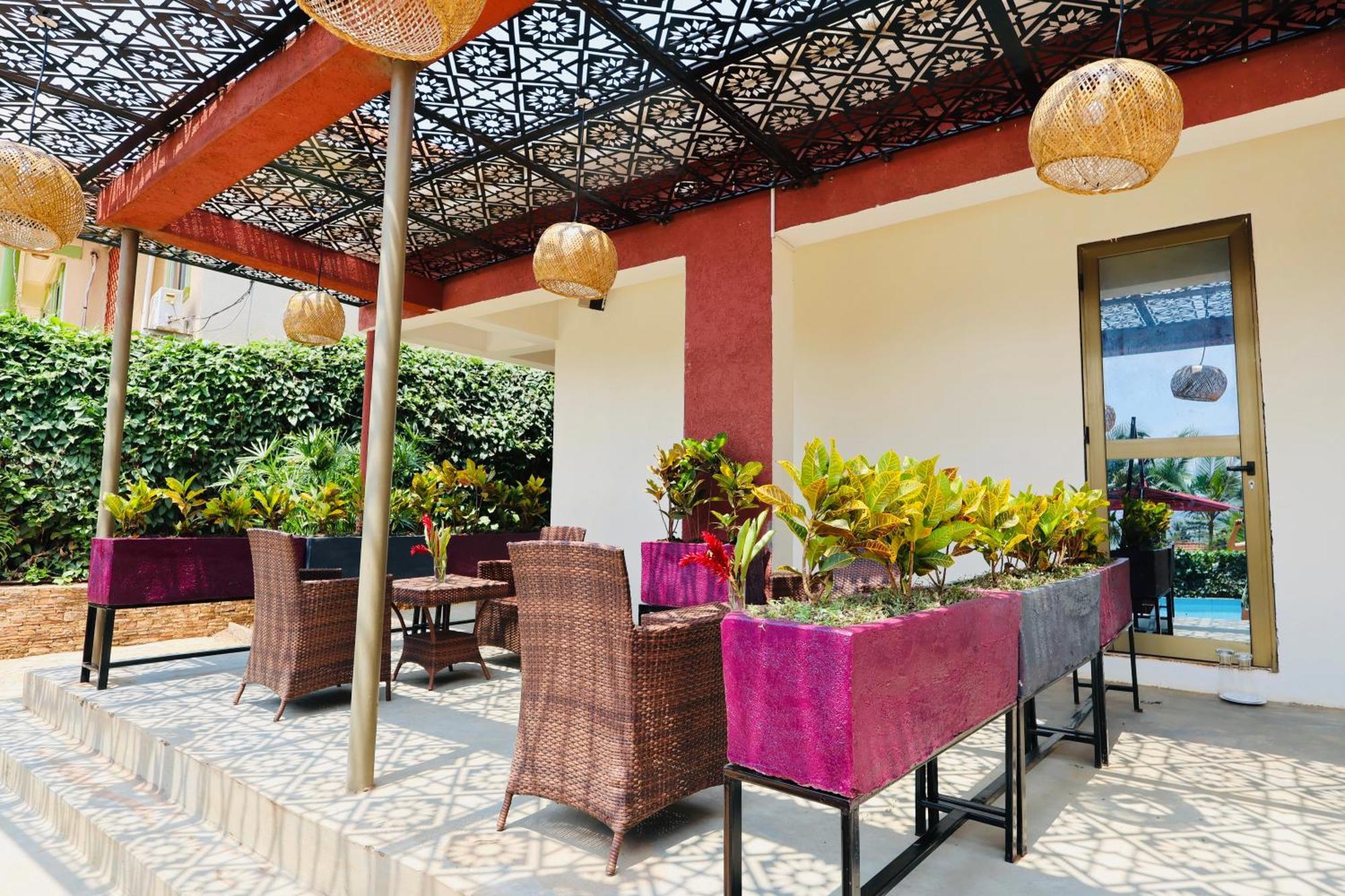 Bon Bini Residence Kampala Bagian luar foto