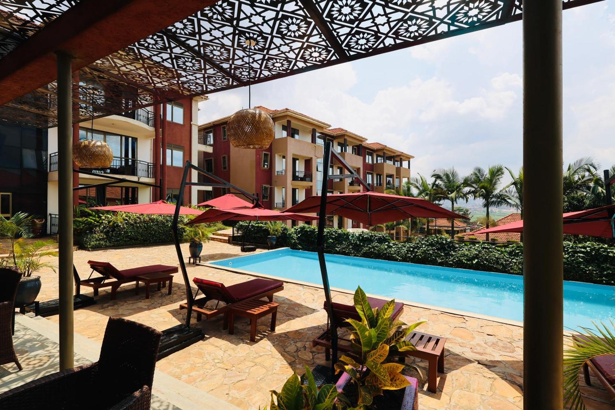Bon Bini Residence Kampala Bagian luar foto