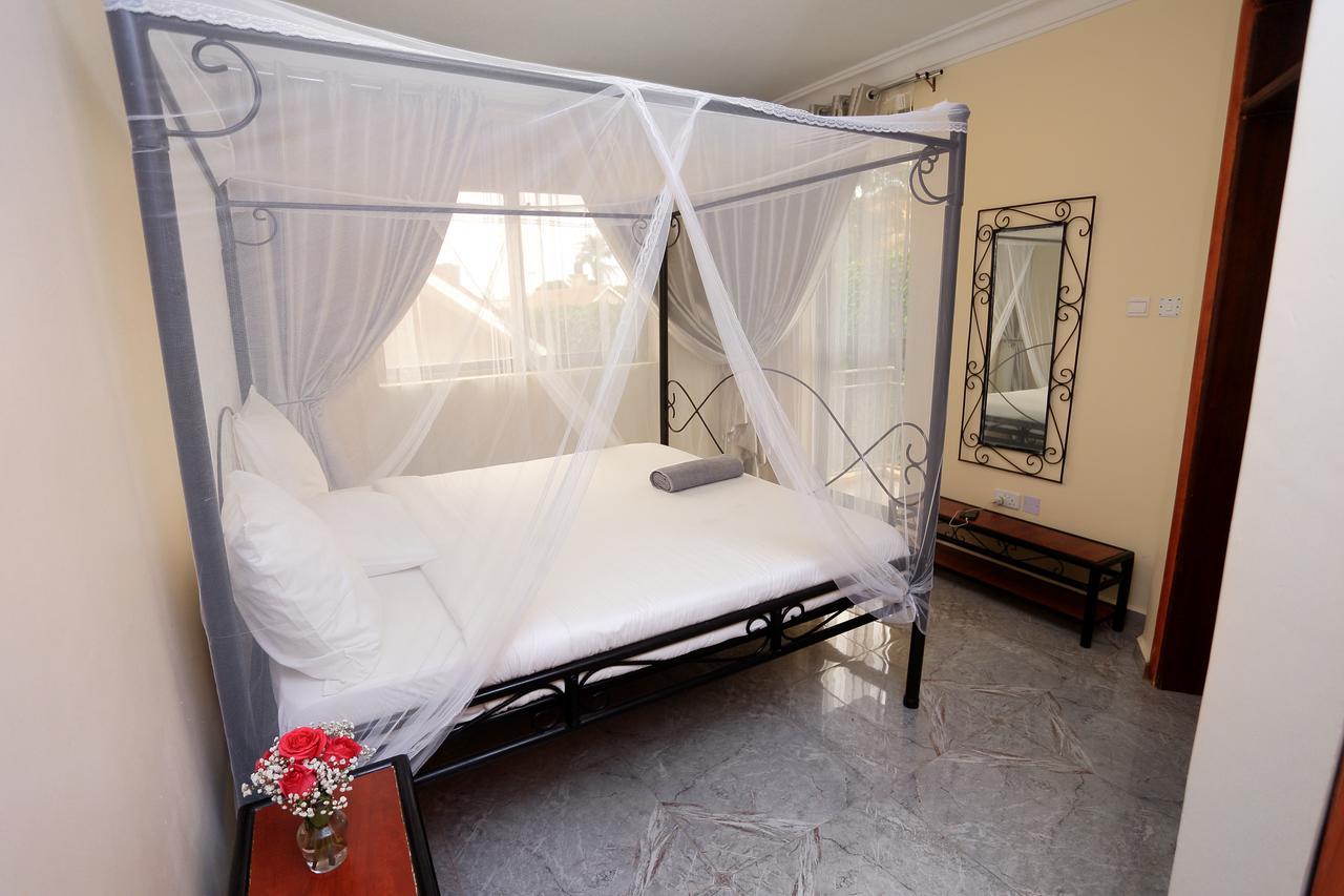 Bon Bini Residence Kampala Bagian luar foto